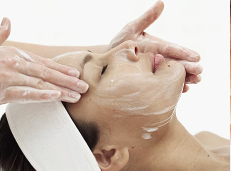 Chemical Peel Before and After: How to Prepare and What to Expect